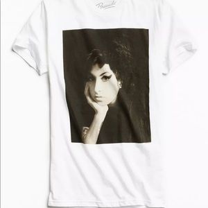 Amy Winehouse tee: Urban Outfitters